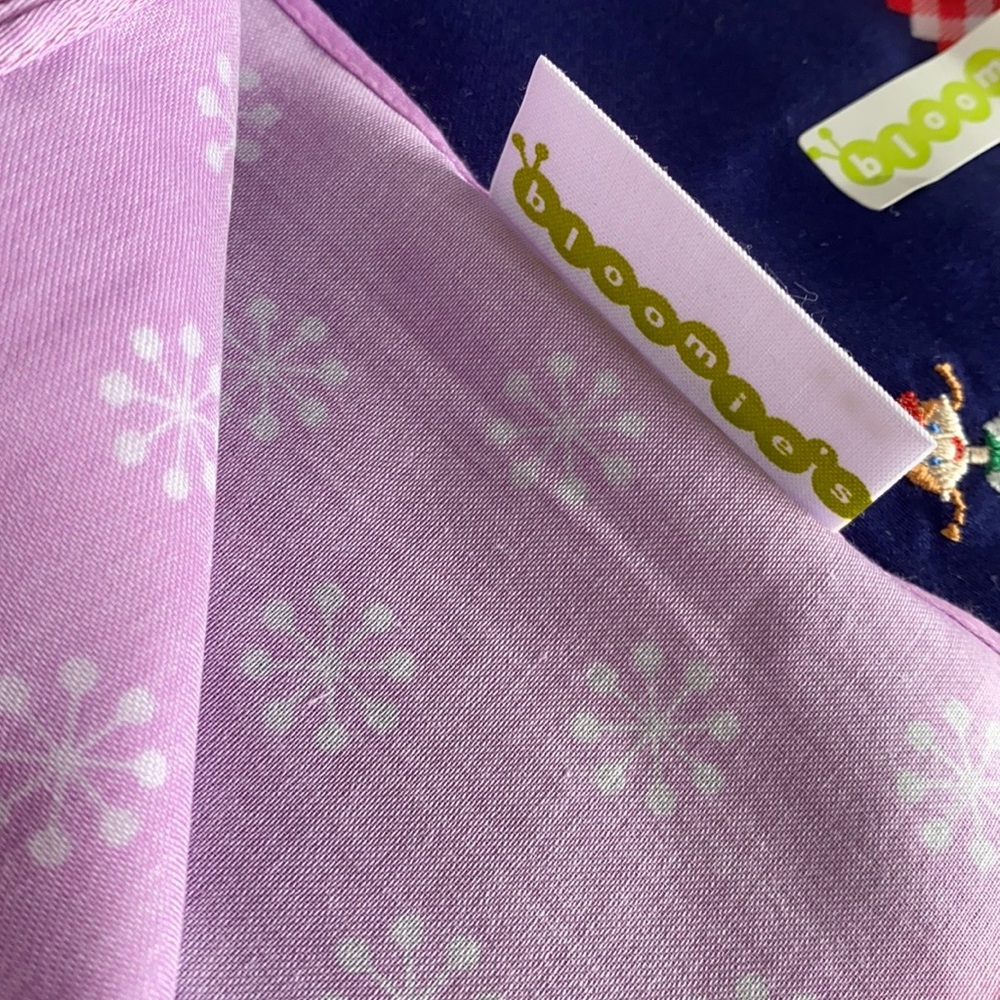Bloomie’s Handkerchief/Scarf Bundle - Picture 8 of 9